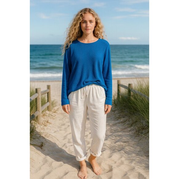 Sahalie Women’s Size L Blue Textured Sweater Long Sleeve Pullover Side Split Hem - Picture 2 of 7